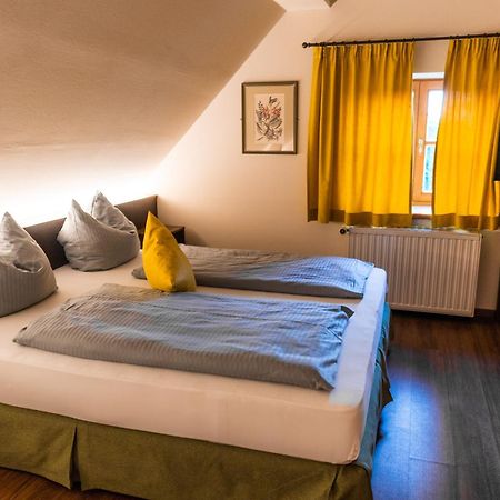 Hotel Restaurant Taverna Eching  Bagian luar foto